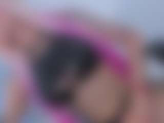 Live cam show with Ivanna Hunt - Latina on boobsie.com
