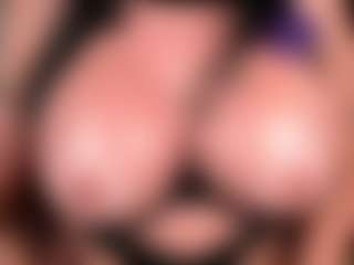 LisaMonroe's Live Sex Cam Show