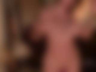 Live cam show with LisaMonroe - Spank Blonde Hair on CamwithHer