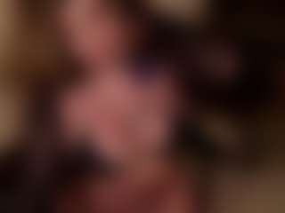 Live cam show with LisaMonroe - Glasses on Mixed Magazine Live