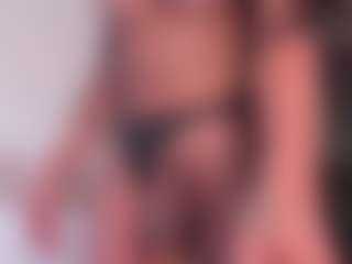 ValeryMagic-ts's Live Sex Cam Show