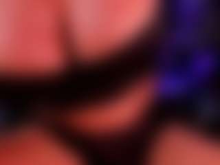 ValeryMagic-ts's Live Sex Cam Show