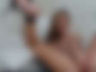 Caroll Ass's Live Sex Cam Show