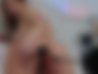 Caroll Ass's Live Sex Cam Show