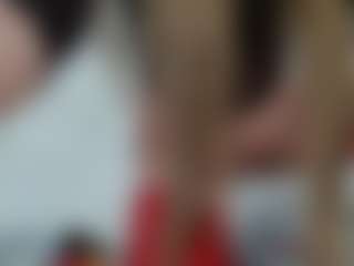 Live cam show with Caroll Ass - Striptease MILF on Free Soda