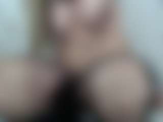 Caroll Ass's Live Sex Cam Show