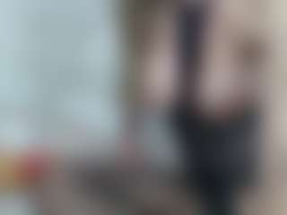 Live cam show with Caroll Ass - Mature Middle Aged on Stripli.com