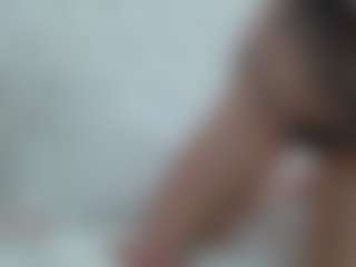 Live cam show with Caroll Ass - Brown Hair on slutload