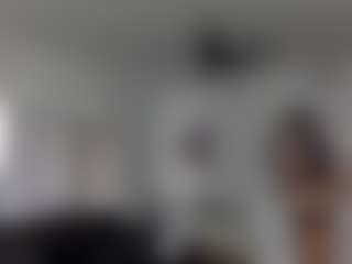 bluuxhoneyy's Live Sex Cam Show