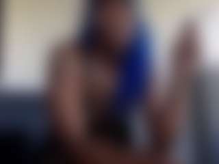 bluuxhoneyy's Live Sex Cam Show