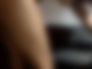 bluuxhoneyy's Live Sex Cam Show