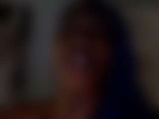 bluuxhoneyy's Live Sex Cam Show