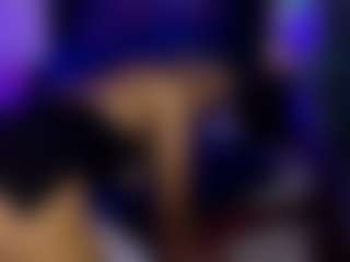 bluuxhoneyy's Live Sex Cam Show