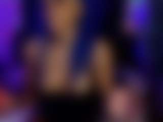 bluuxhoneyy's Live Sex Cam Show