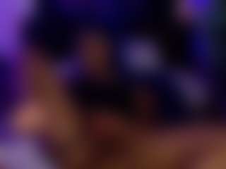bluuxhoneyy's Live Sex Cam Show