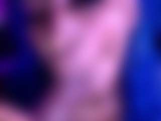 bluuxhoneyy's Live Sex Cam Show