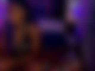 bluuxhoneyy's Live Sex Cam Show