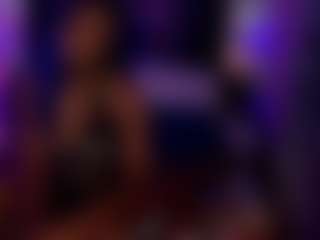 bluuxhoneyy's Live Sex Cam Show