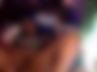 bluuxhoneyy's Live Sex Cam Show