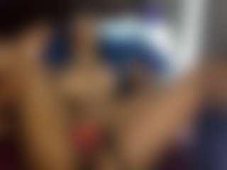 bluuxhoneyy's Live Sex Cam Show