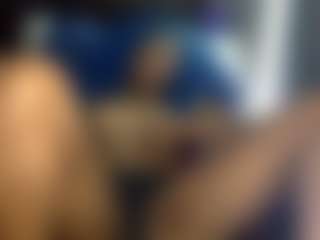bluuxhoneyy's Live Sex Cam Show