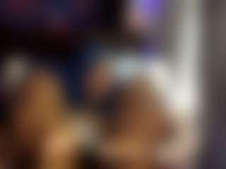 bluuxhoneyy's Live Sex Cam Show