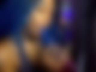 bluuxhoneyy's Live Sex Cam Show
