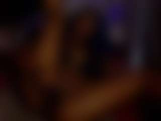 bluuxhoneyy's Live Sex Cam Show