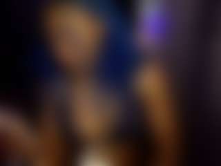 bluuxhoneyy's Live Sex Cam Show