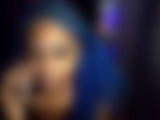 bluuxhoneyy's Live Sex Cam Show