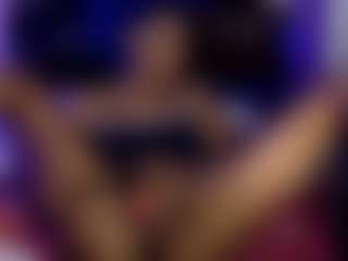 bluuxhoneyy's Live Sex Cam Show