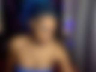 bluuxhoneyy's Live Sex Cam Show