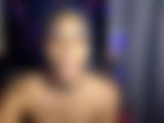 bluuxhoneyy's Live Sex Cam Show