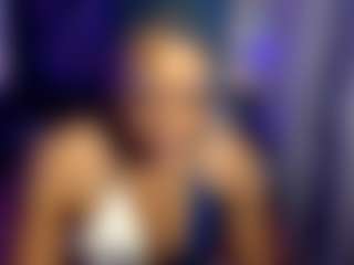 bluuxhoneyy's Live Sex Cam Show