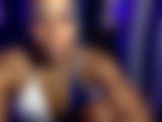 bluuxhoneyy's Live Sex Cam Show