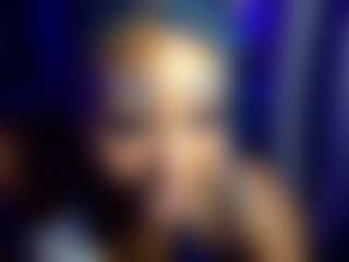 bluuxhoneyy's Live Sex Cam Show