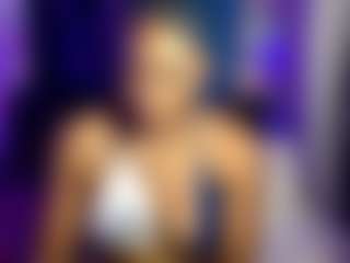 bluuxhoneyy's Live Sex Cam Show