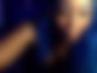 bluuxhoneyy's Live Sex Cam Show