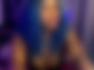 bluuxhoneyy's Live Sex Cam Show