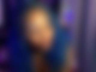 bluuxhoneyy's Live Sex Cam Show