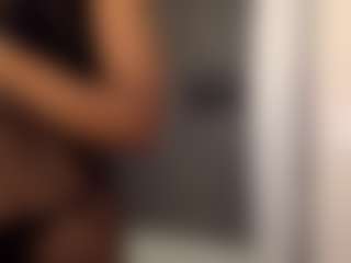 bluuxhoneyy's Live Sex Cam Show