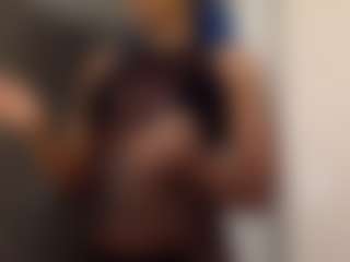 bluuxhoneyy's Live Sex Cam Show