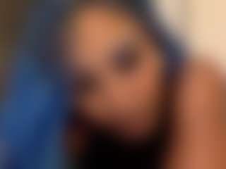 bluuxhoneyy's Live Sex Cam Show