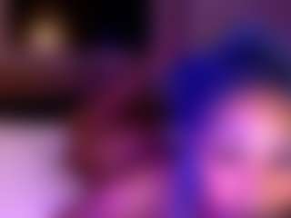 bluuxhoneyy's Live Sex Cam Show