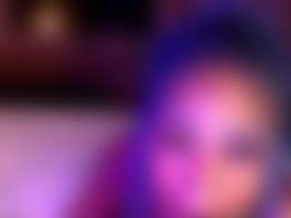 bluuxhoneyy's Live Sex Cam Show