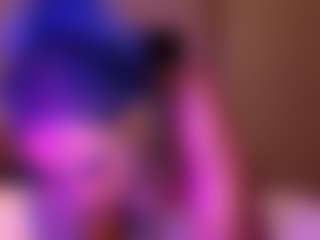 bluuxhoneyy's Live Sex Cam Show