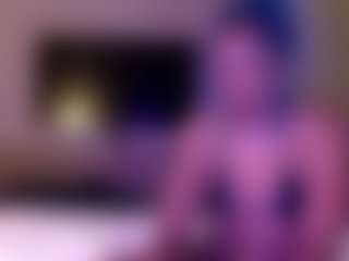 bluuxhoneyy's Live Sex Cam Show