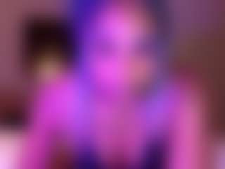 bluuxhoneyy's Live Sex Cam Show