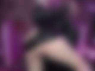 Live cam show with Amy Goth - Small Tits Teen (18+) on Camsoda