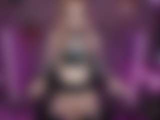 Live cam show with Amy Goth - Fetish on Dolls Live